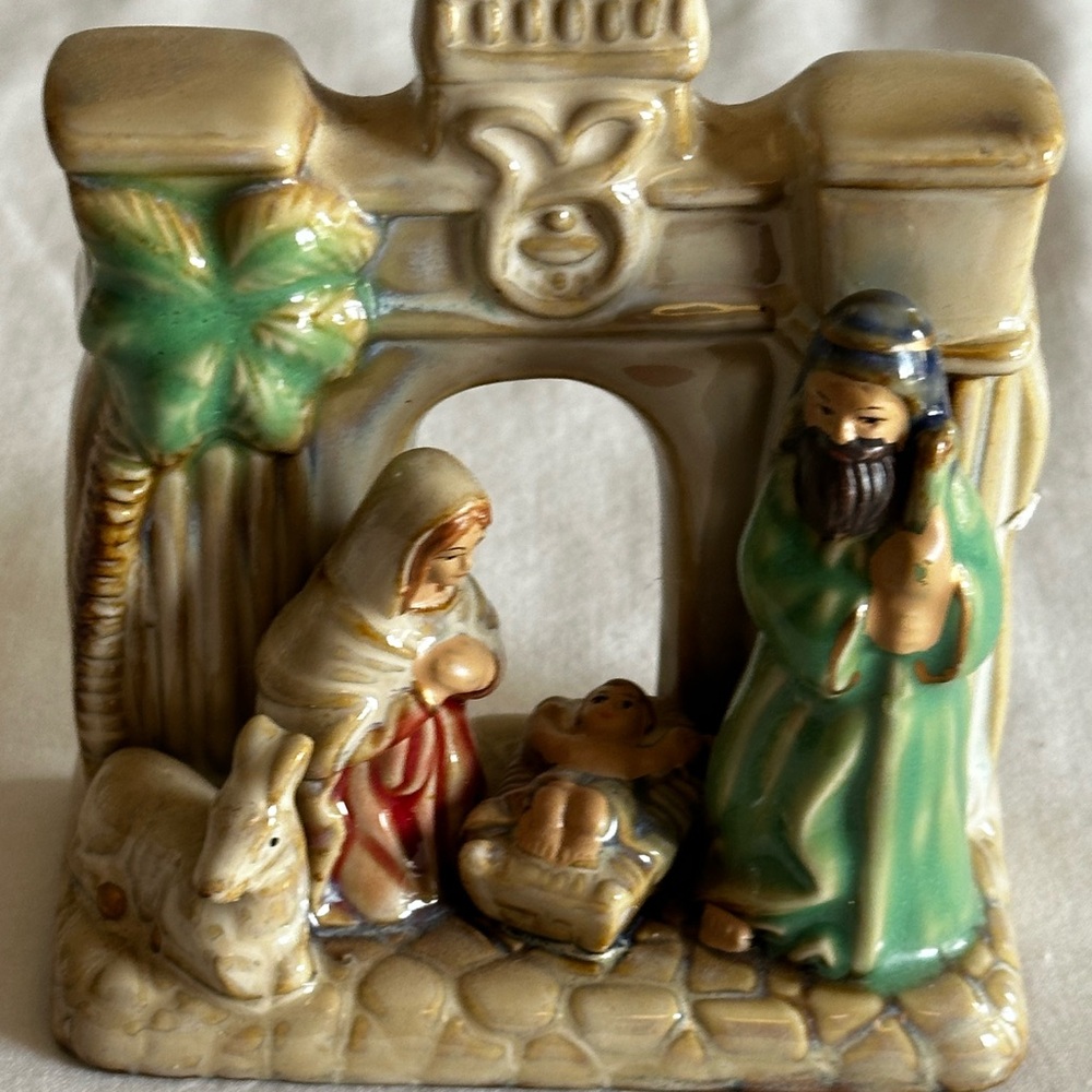 NATIVITY SCENE HOLY FAMILY CERAMIC HIGH GLOSS CHRISTMAS DECOR - Picture 9 of 10
